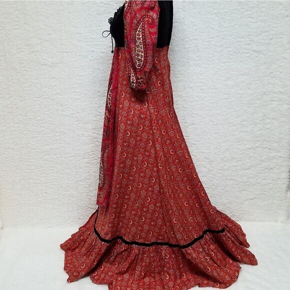 𝅺RARE Vintage 1970s Rags Red Paisley Velvet Cottagecore Victorian Prairie Dress - Picture 10 of 16